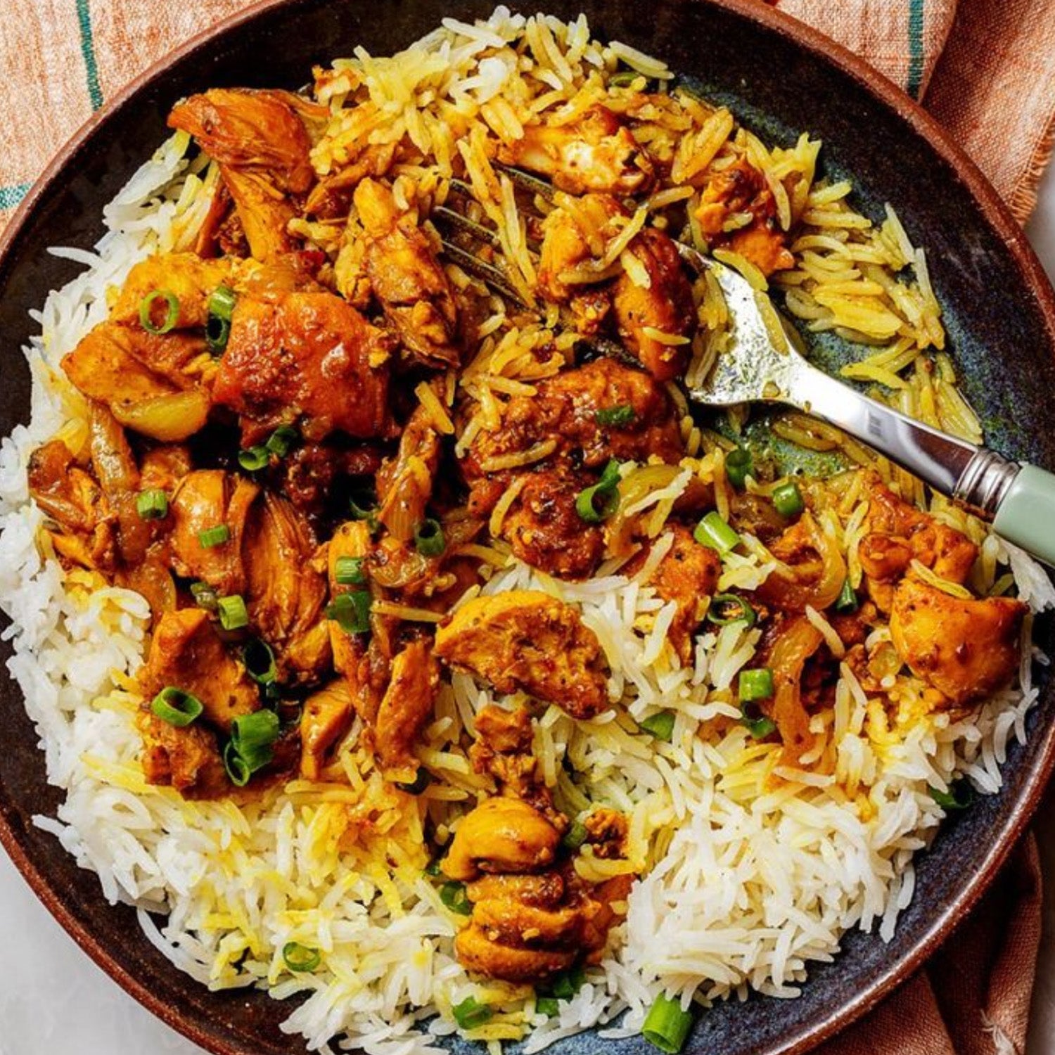 https://www.spicemode.co/cdn/shop/files/golden-curry-chicken.jpg?v=1673390760&width=1500